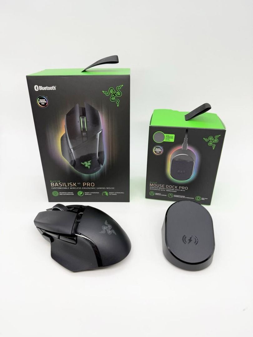 Razer Basilisk V3 Pro Gaming Mouse, Mouse Dock Pro Wireless Charging Receiver, Magnetic Wireless Charging Dock Set