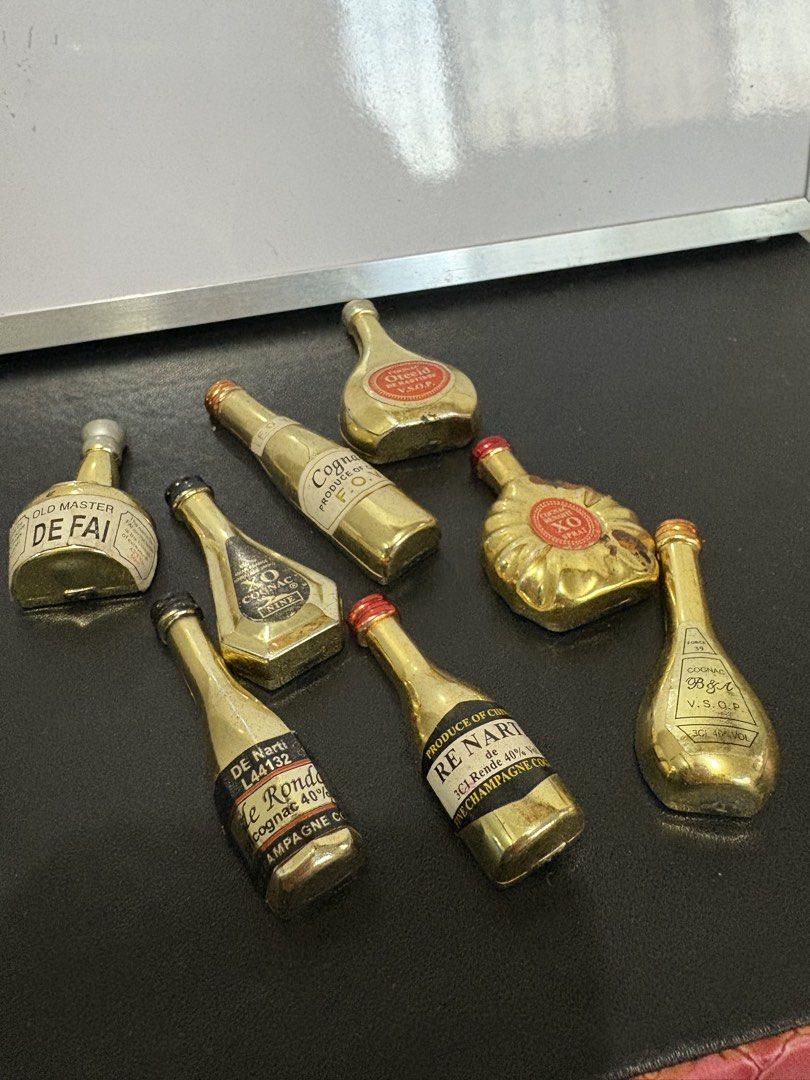 Ref Magnets - Gold Bottles (Category: Vintage Collectibles) located in Quezon City. Submitted by meggys_treasures (Listing ID 1436267835, Image 3). Description: - Sold as set.