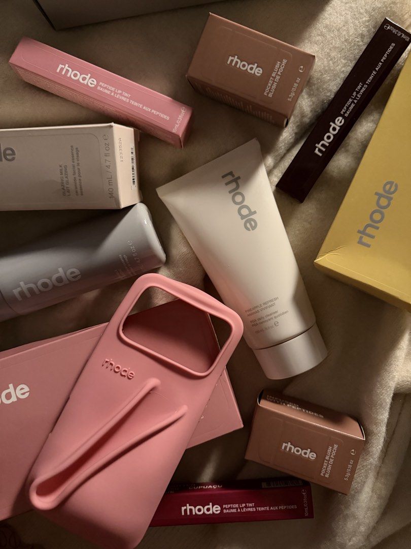 rhode (Category: Face Care) located in Kuala Lumpur. Submitted by silentrabbit-3fd507 (Listing ID 1436143087, Image 1). Description: taking order for rhode trip glanzing milk 4.2oz - Rm259 pineaple cleanser 150ml - Rm189 barrier butter 40ml - Rm169 peptide lip tint - Rm159 peptide pocket blush - Rm189 eye patches - Rm139 .