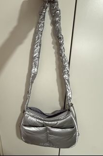 (Category: ) located in . Submitted by lings_thrift (Listing ID 1436135936, Image 1). Description: .