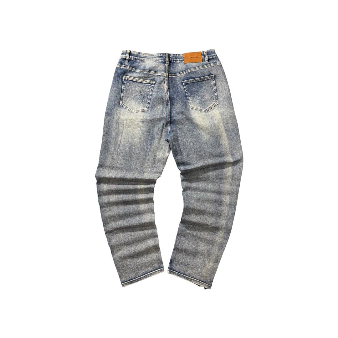 ROCAWEAR DISTRESSED WASHED LIGHT DENIM BIKER JEANS (Category: Jeans) located in Dagupan City. Submitted by dgp.plvg (Listing ID 1436143732, Image 1). Description: ROCAWEAR DISTRESSED WASHED LIGHT DENIM BIKER JEANS Size: 2XL Width: 34-38” Length: 43” Leg opening: 7.5” Condition: Excellent Issues: none. .