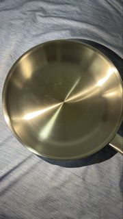 (Category: ) located in . Submitted by cecececce (Listing ID 1436250883, Image 1). Description: .