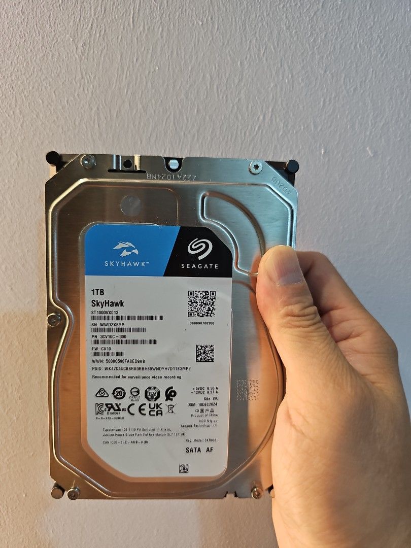 Seagate Skyhawk 1TB 3.5" Surveillance HDD445935387725670404