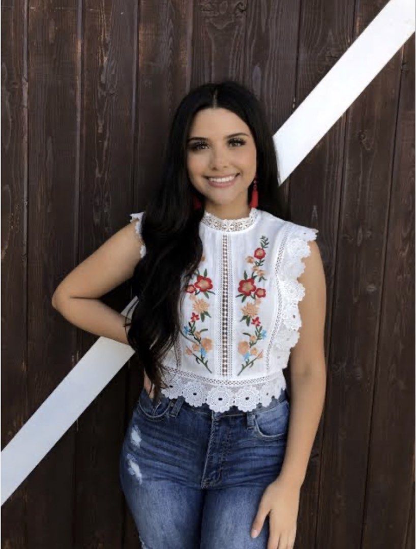 SHEIN women summer casual embroidered patchwork (Category: Blouses) located in Imus. Submitted by prelovedfinds84 (Listing ID 1436173361, Image 3). Description: .