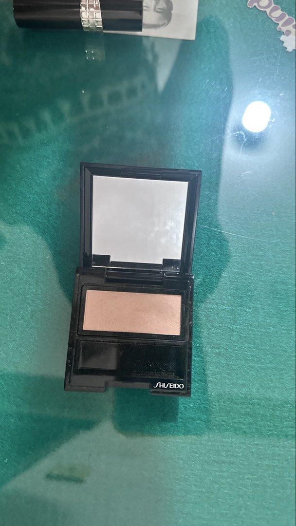 Shiseido Luminizing Satin Eye Colot (Category: Makeup) located in Manila. Submitted by hapibday.everyday (Listing ID 1436250666, Image 2). Description: Shiseido Luminizing Satin Eye Color Color : BE 202 Bought in Japan ** brush was accidentally thrown away by kasambahay while cleaning. “ ** Guaranteed in good condition and genuine .
