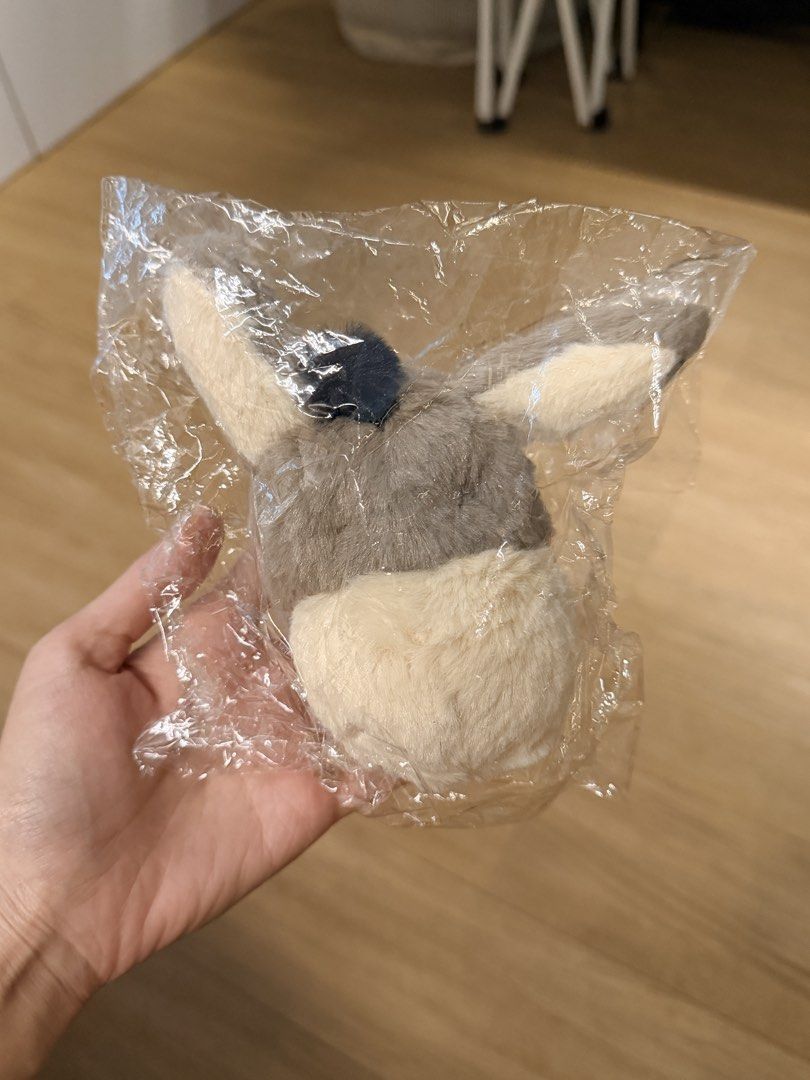 Shrek The Musical Donkey Plush keychain (Category: Plushies & Soft Toys) located in Makati City. Submitted by ally1914 (Listing ID 1436113159, Image 1). Description: - Shrek The Musical Donkey plush - Brand new, still in original packaging - Soft, plush material - Detailed face and ears - Perfect for Shrek fans and collectors.