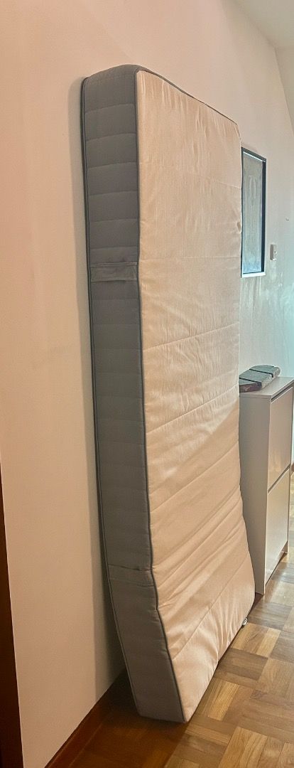 Single Size Mattress - Like New