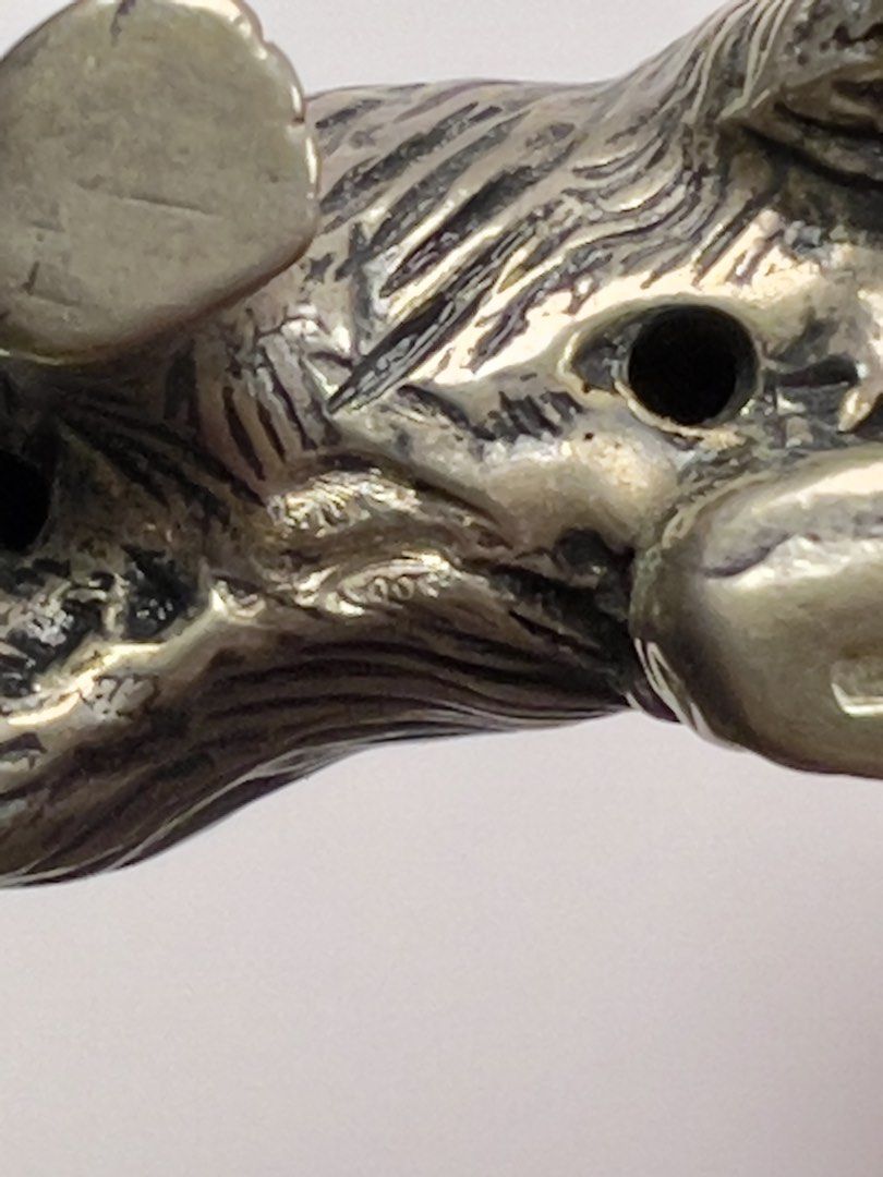 Solid silver miniature （分類：復古收藏品）位於 Hong Kong。 由 sideways_creations 提交（商品編號 1436199591，圖片 4）。簡介： Bear 800 silver with silver mark 。