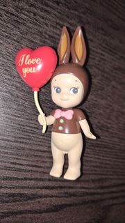 (Category: ) located in . Submitted by valentinepreloved (Listing ID 1436201360, Image 1). Description: .
