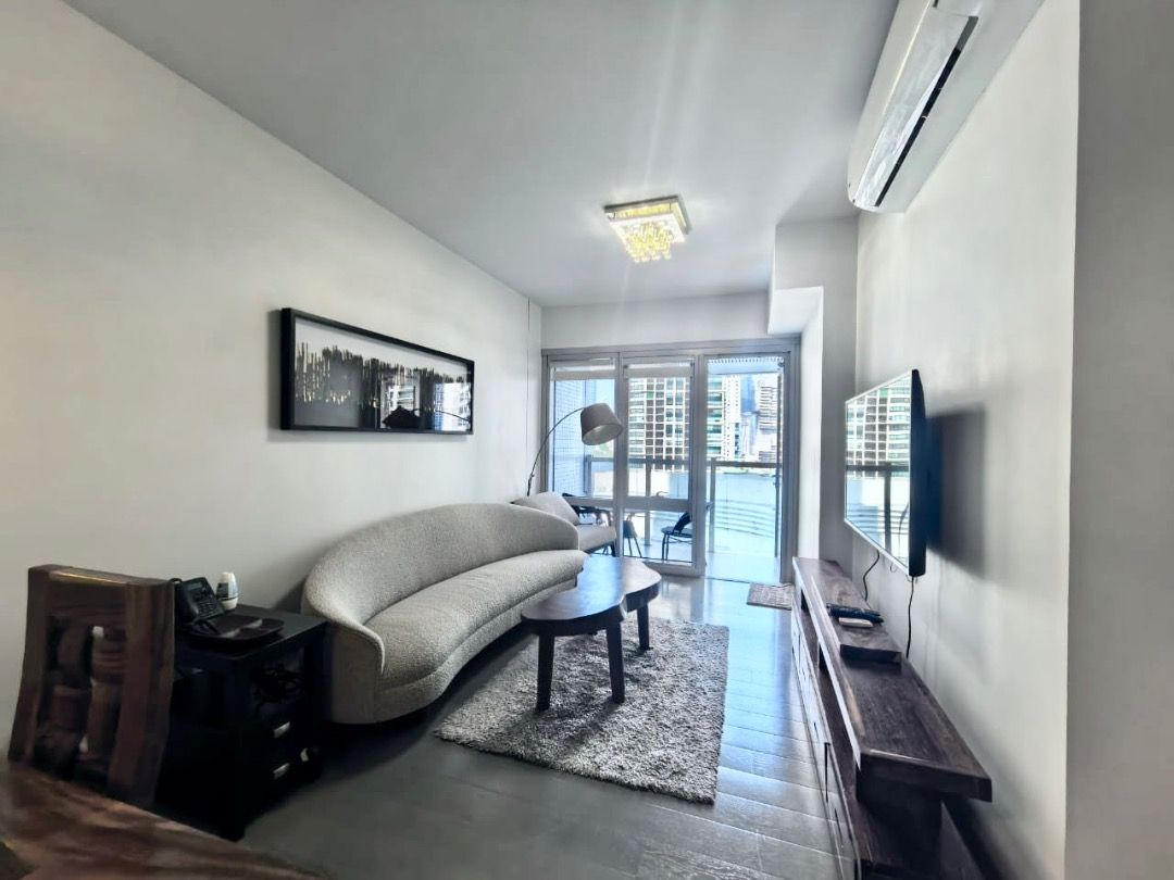 The Proscenium Residences For Sale (Category: Apartments & Condos) located in Makati City. Submitted by joahnnakwok (Listing ID 1436153720, Image 1). Description: The Proscenium Residences Rockwell 2 bedrooms 89 square meters Fully furnished with balcony Maids room with own toilet and bath 1 parking Asking Price is P38M, gross Negotiable to serious buyer .