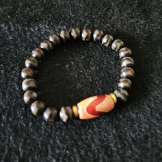 (Category: ) located in . Submitted by creativebeadss (Listing ID 1436173120, Image 1). Description: .