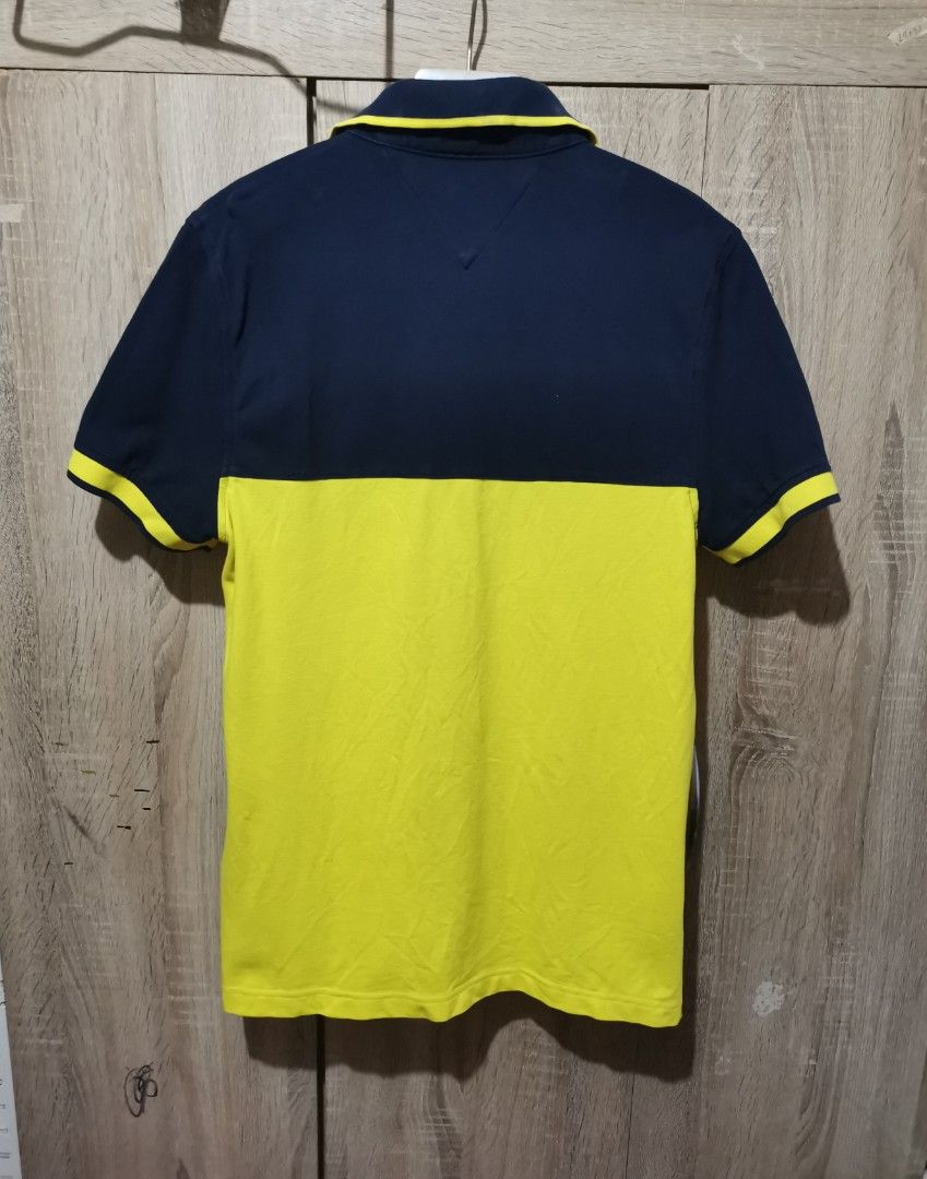 Tommy Hilfiger polo shirt (Category: Tshirts & Polo Shirts ) located in San Pedro. Submitted by thriftersthrift (Listing ID 1436266573, Image 2). Description: Width(inches) :19 Length(inches) :26 Good condition Already wash Color rate : 10 /10 🌵ALL ITEMS ARE FROM UKAY BALE SO MANAGE YOUR EXPECTATION 🌵 ASK SELLER FOR MORE INFORMATION COLOR MAY CHANGE TRU LIGHTING.