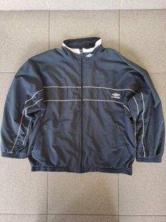 (Kategori: ) berada di . Dikirim oleh kleiderstuff (ID iklan 1436261774, Gambar 1). Deskripsi: .