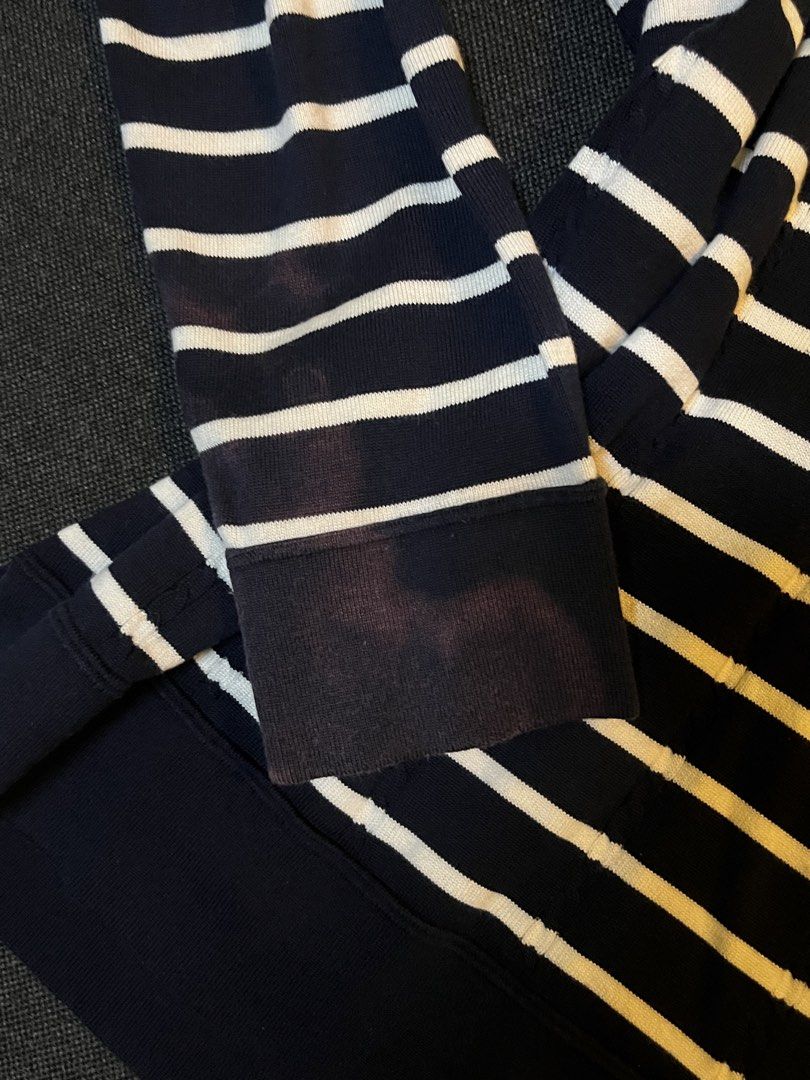 UNISEX Navy blue Striped Sweater (Category: Longsleeves) located in Manila. Submitted by nicacake3 (Listing ID 1436269516, Image 3). Description: - Ships striped sweater - Color: Navy blue and white - Features: Crew neck, long sleeves - Size: XL (can fit small-xl) - Cotton soft fabric - Condition: Minor stains on sleeve cuffs (could be from bleach) still perfect to wear and unnoticeable! 😊.