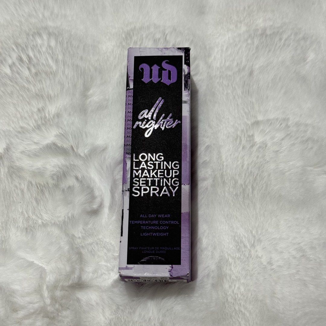 Urban Decay Setting Spray 118ML (Category: Makeup) located in Quezon City. Submitted by porhamie (Listing ID 1436268274, Image 1). Description: .