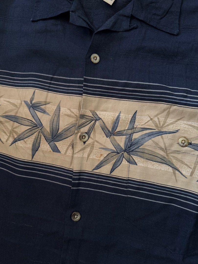 Vintage Bamboo Cay Silk Summer Polo (Category: Tshirts & Polo Shirts ) located in Angeles City. Submitted by luigisells (Listing ID 1436268787, Image 3). Description: Size XL Boxy L30” W26” Good Condition Issue/s: see 3rd pic MOP: Gcash or Bank Transfer Courier: J&t Express.