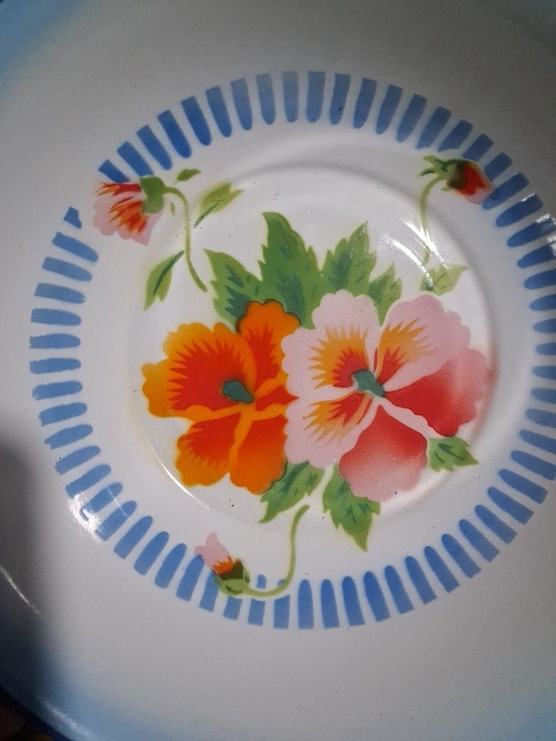 Vintage blue floral enamel bowl446015190294876161