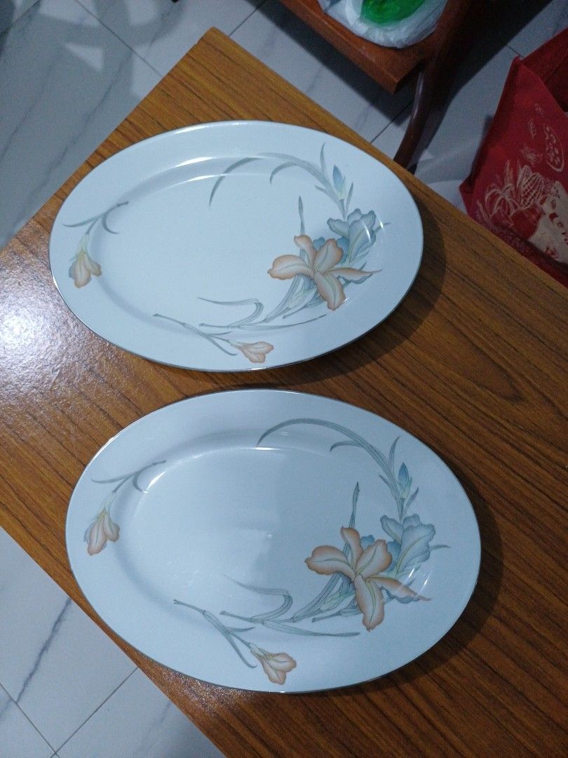Vintage Oval Platters with Floral Design