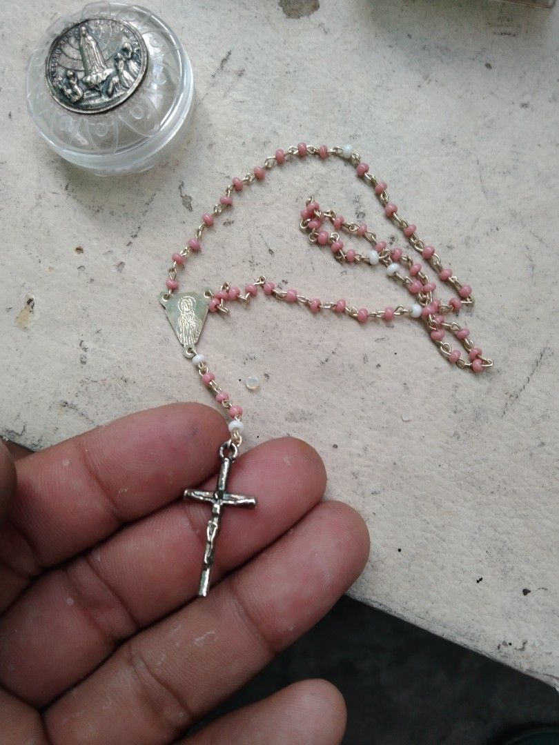 Vintage silver rosary take all 5pcs (Category: Looking For) located in Caloocan City. Submitted by noeld316982578 (Listing ID 1436213640, Image 2). Description: pm sa my gusto Taguig location.