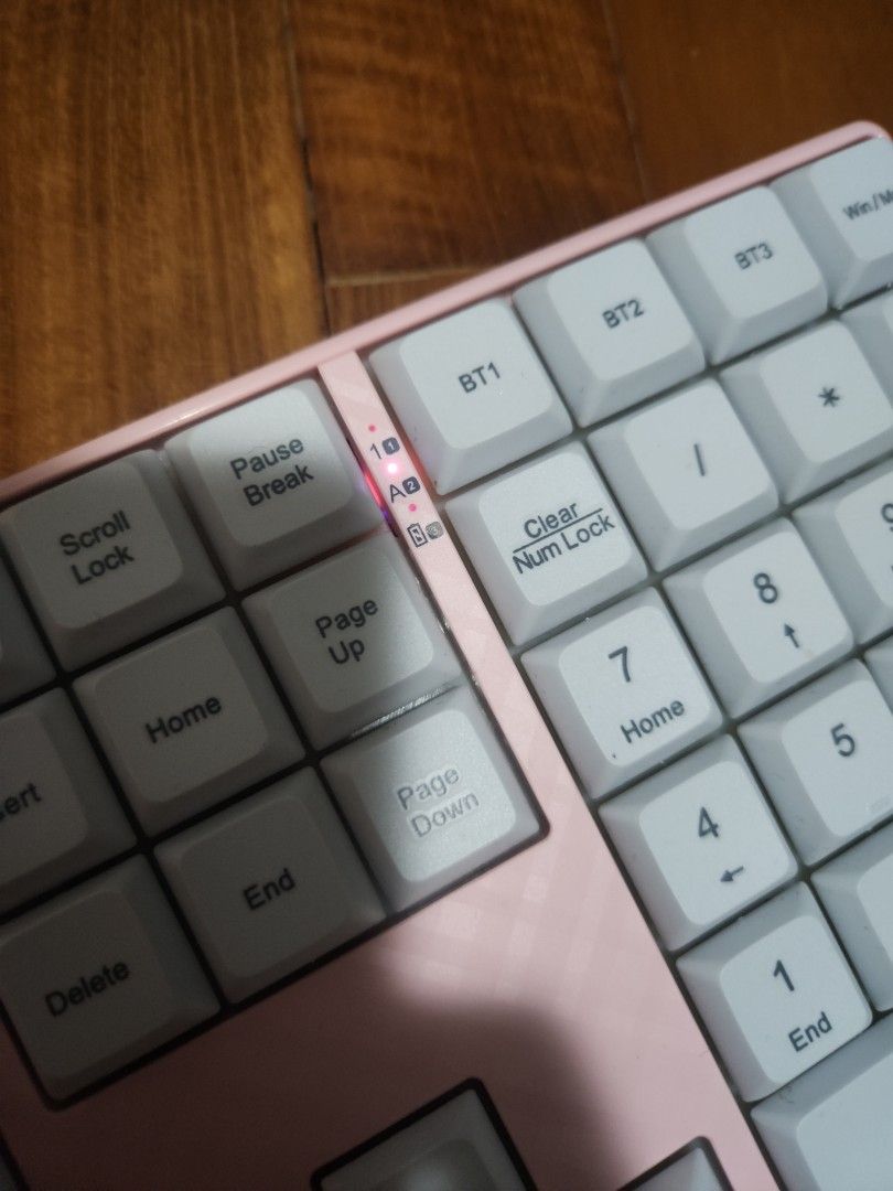 Wireless Bluetooth Keyboard445817272392765444