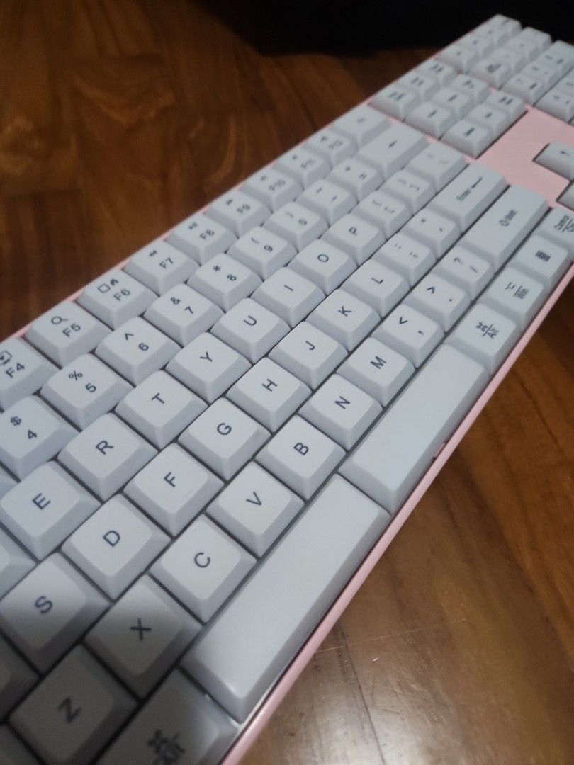 Wireless Bluetooth Keyboard445817272392765441