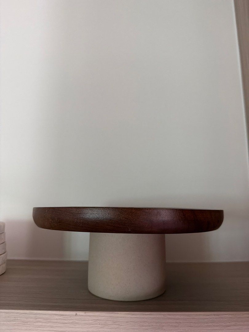 Wooden Cake Stand445626021399111680
