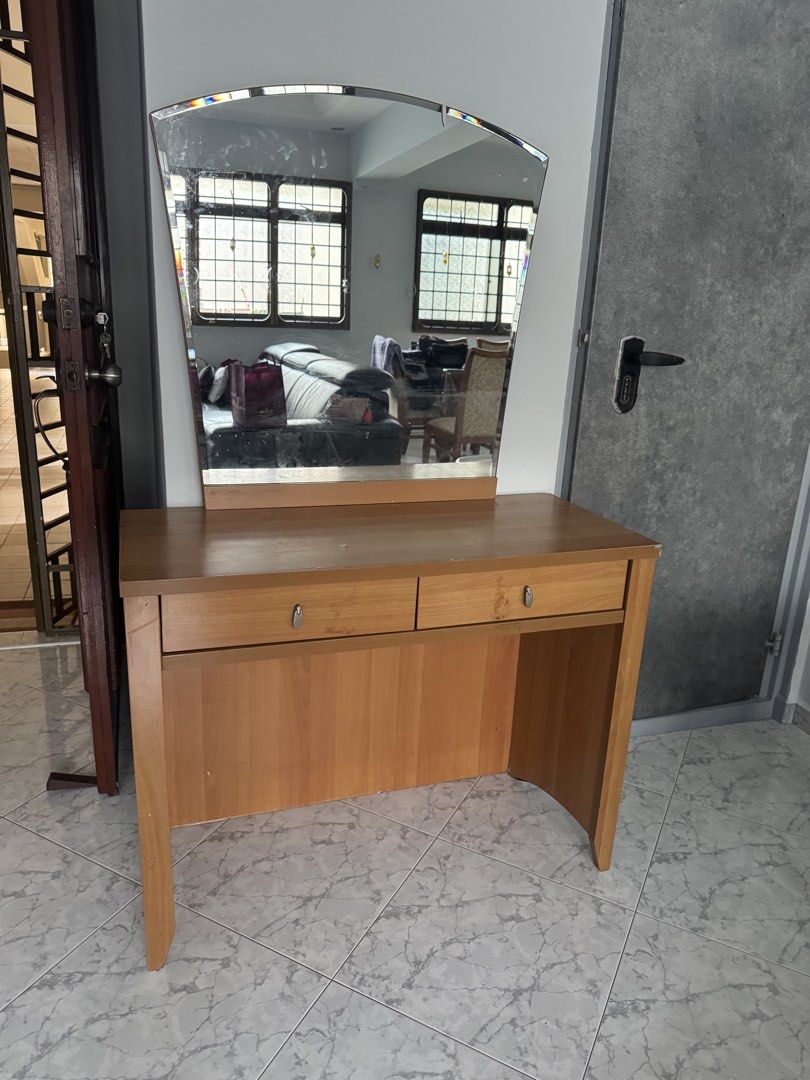 Wooden Dressing Table with Mirror