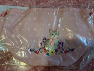 （分類：）位於 。 由 joycelinec 提交（商品編號 1436130118，圖片 1）。簡介： 。