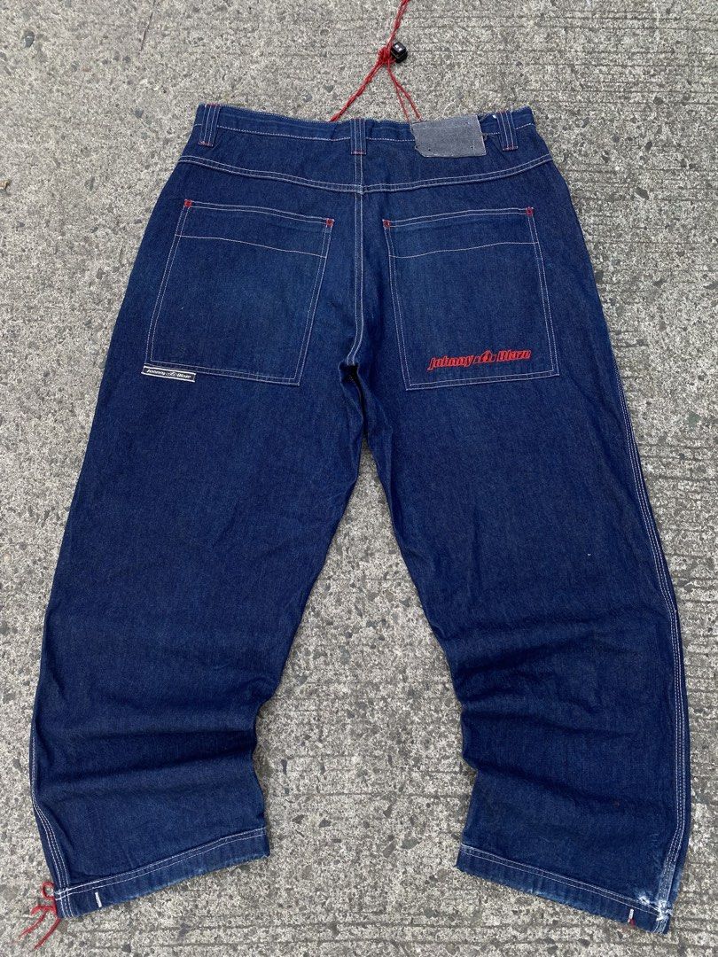 Y2K JOHNNY BLAZE BAGGY PANTS (Category: Jeans) located in Caloocan City. Submitted by kurtou (Listing ID 1436246912, Image 2). Description: Y2K JOHNNY BLAZE BAGGY PANTS 💎 Deets 👇🏻 Length- 41x42.5 Waist- 37 Leghole- 9.5 Thigh- 15 Color rate 10/10 Good condition Need wash, minimal washable stain invisible minimal distress on hem .