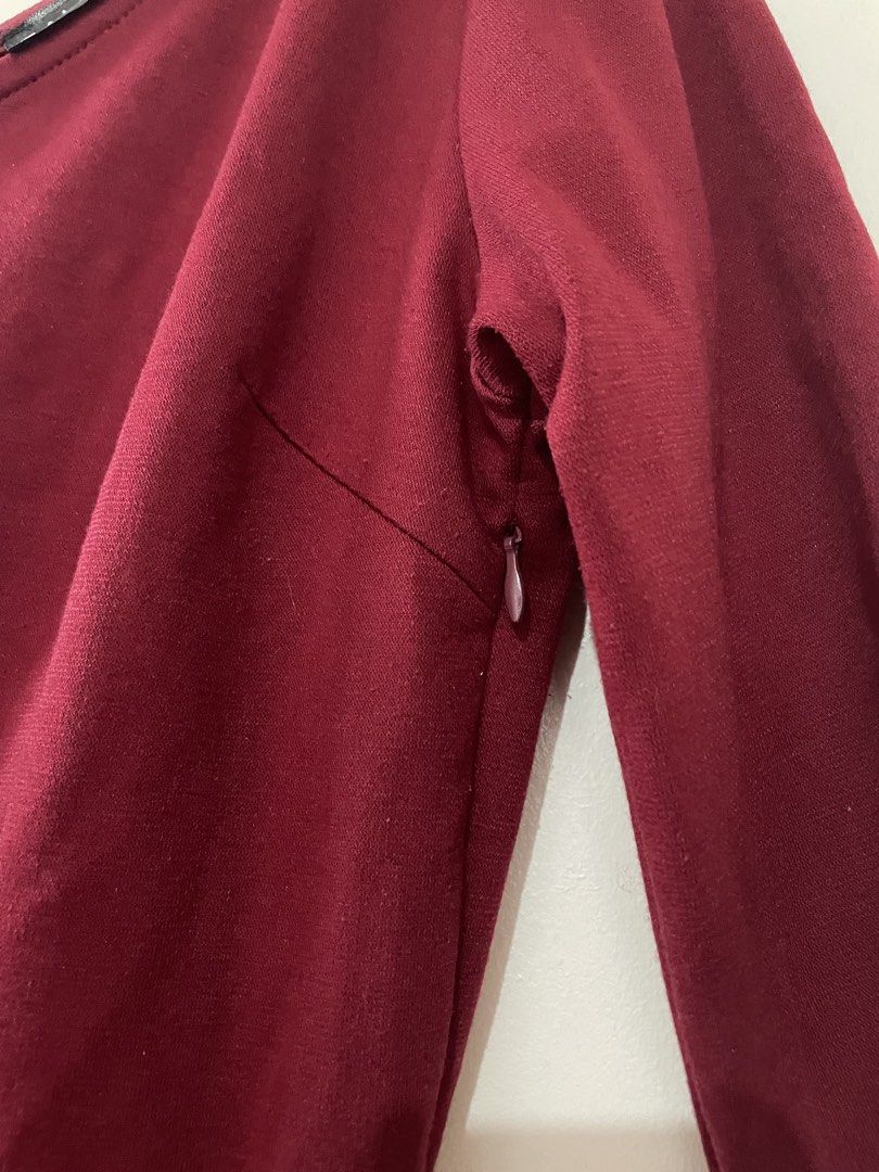 Zalora Maroon Dress - Size L (Category: Dresses) located in San Juan City. Submitted by redrosierose (Listing ID 1436179563, Image 3). Description: - Maroon dress from Zalora - Size: L - V-neckline - Elbow-length sleeves - Flared skirth - Side zipper closure RFS : doesn’t fit anymore LOC: San Juan City MOP: BDO / Gcash ❎No rush orders ❎No return No exchange .