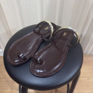 (Category: ) located in . Submitted by samkim_ (Listing ID 1436212293, Image 1). Description: .