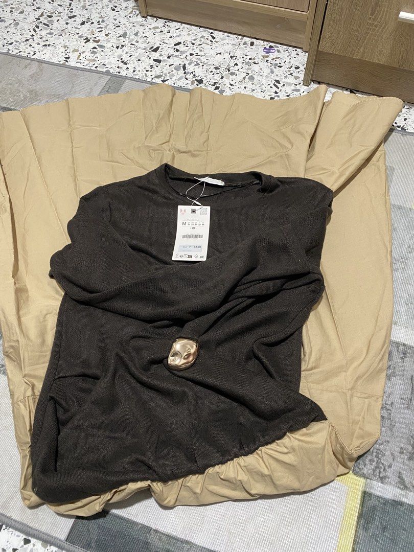 Zara formal long dress Medium (Category: Dresses) located in Angeles City. Submitted by sjd_stuff (Listing ID 1436201430, Image 3). Description: .