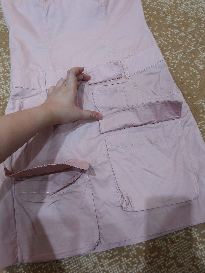 Zara tube pink Dres (Category: Dresses) located in Makati City. Submitted by berean87 (Listing ID 1436116528, Image 2). Description: - Zara pink tube dress - Size: XS fits small - used once only. at the pictorial no damage. good as new. rfs: too tight.