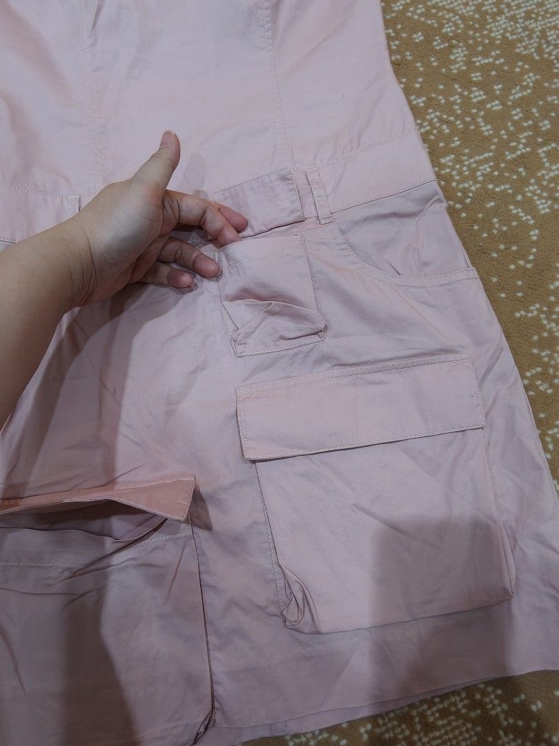 Zara tube pink Dres (Category: Dresses) located in Makati City. Submitted by berean87 (Listing ID 1436116528, Image 3). Description: - Zara pink tube dress - Size: XS fits small - used once only. at the pictorial no damage. good as new. rfs: too tight.