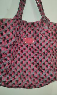(Category: ) located in . Submitted by leShoppe (Listing ID 1436364151, Image 1). Description: .