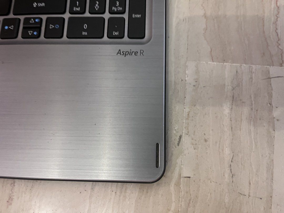 Acer Aspire R 15 Laptop - Intel i5, NVIDIA GeForce