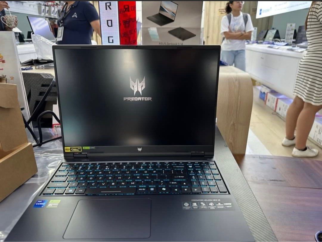 Acer Predator Helios NEO 16 (Category: Laptops & Notebooks) located in Caloocan City. Submitted by julesrt (Listing ID 1436449750, Image 2). Description: Acer Predator Helios Neo 16 Core iz RTX4060 512GB SSD 16GB The logo on the back of the laptop also lights up in different colors, just like the RGB keyboard. Bought last December 29, 2024 from Gigahertz Still under Warranty With box, receipt, and Predator Bag SRP (Discounted): $89K Selling for: 