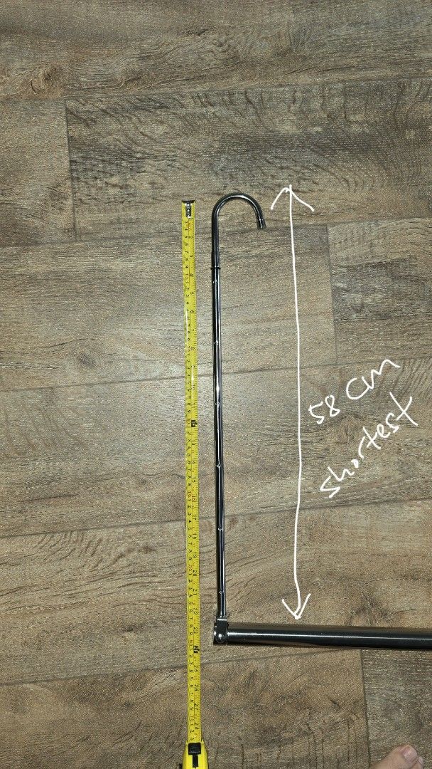 Adjustable Ceiling-Mounted Clothes Drying Rack446736665307392005