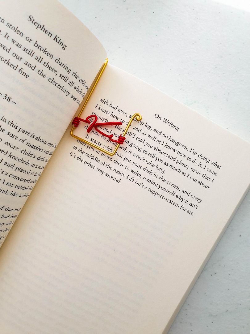 Aesthetic Letter Bookmark ✨ Handmade Initial Gift (A–Z Available) (Category: Handmade Craft) located in Marikina City. Submitted by jampackedgiftsshop (Listing ID 1436455540, Image 2). Description: 🎁 Perfect personalized gift for book lovers! ✨ Handmade Letter Bookmarks ✨ Add a cute and colorful touch to your books 💖 ✔ Handmade with coated wire ✔ Lightweight & durable ✔ Perfect for gifts 🎁 🔤 Available Letters: A–Z 📩 Message me your chosen le