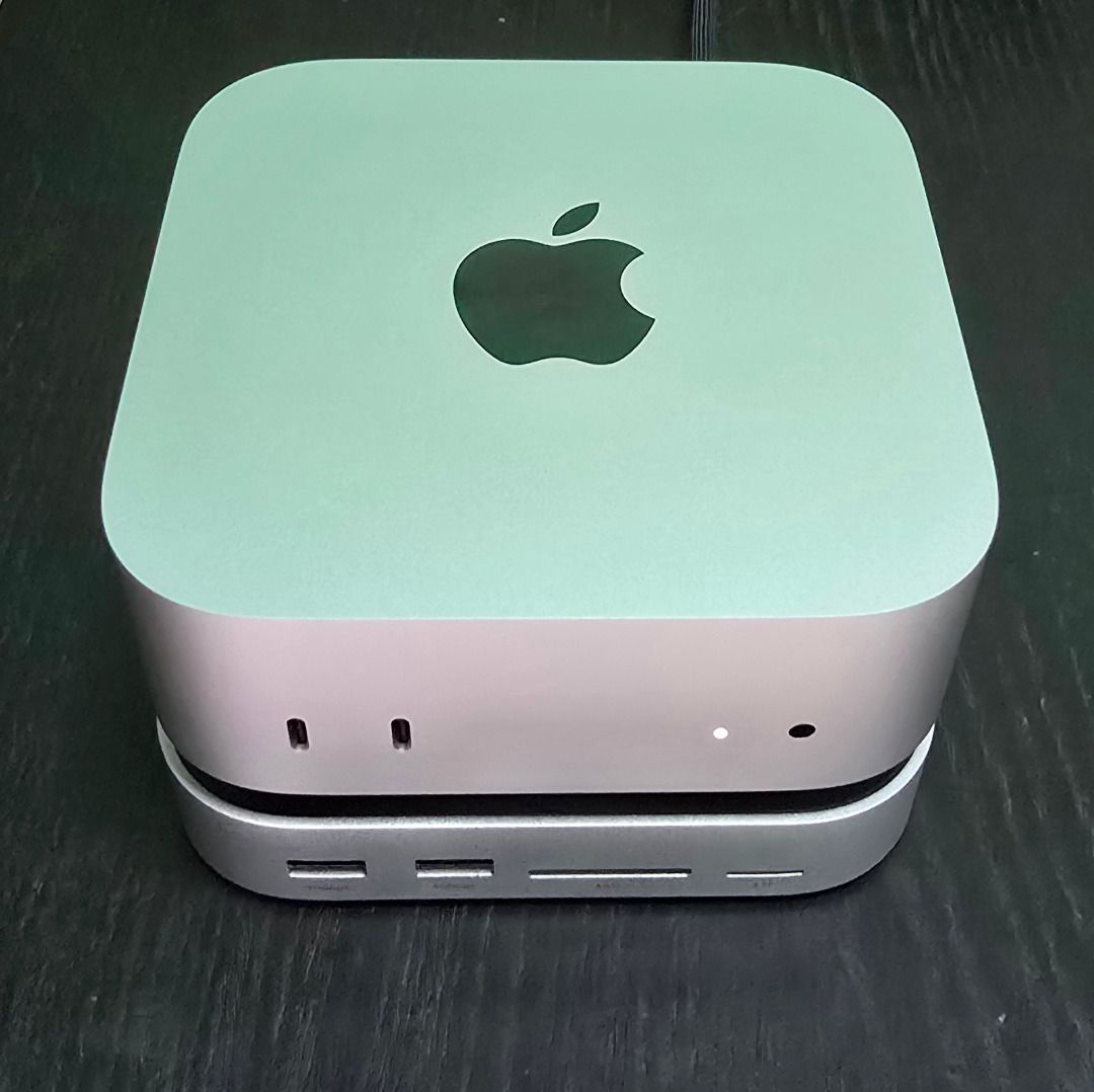 Apple Mac Mini (2024) - M4 Chip, 16GB RAM