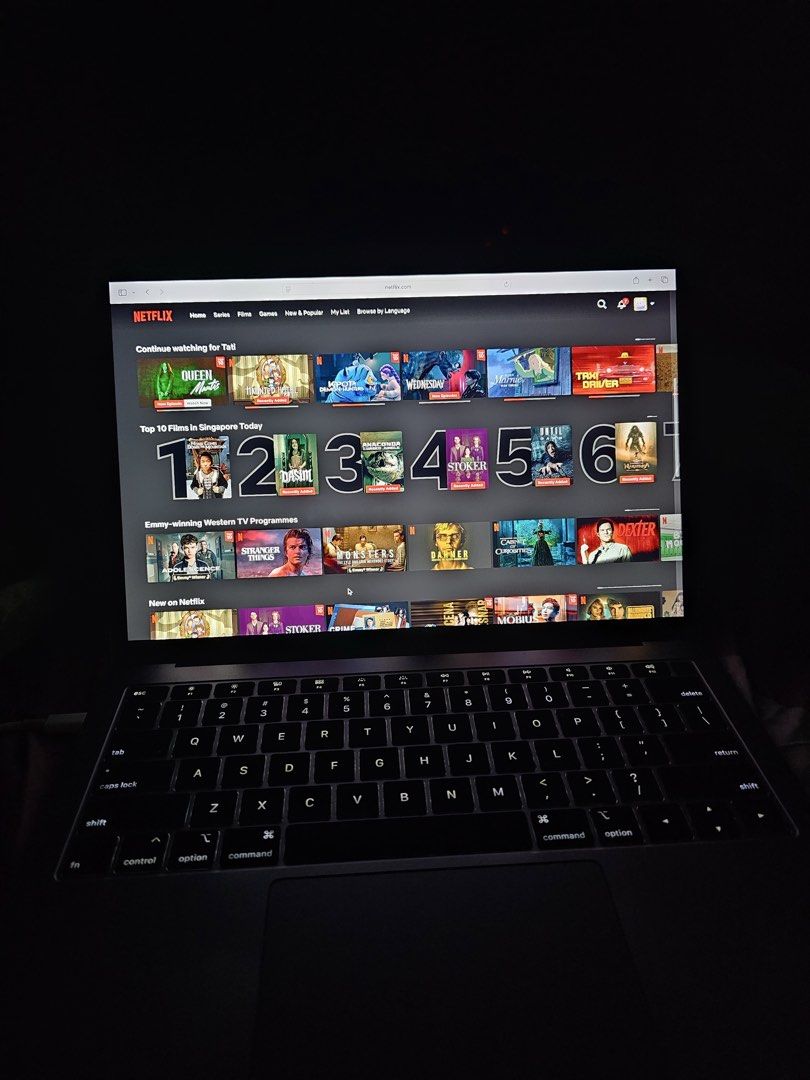 Apple MacBook Air 2018446319280731596803