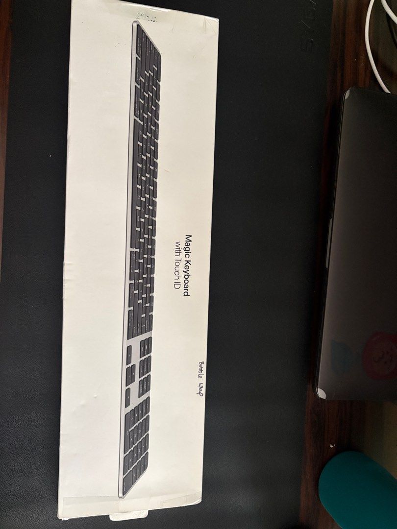 Apple Magic Keyboard with Touch ID and Numeric Keypad446561851373015042