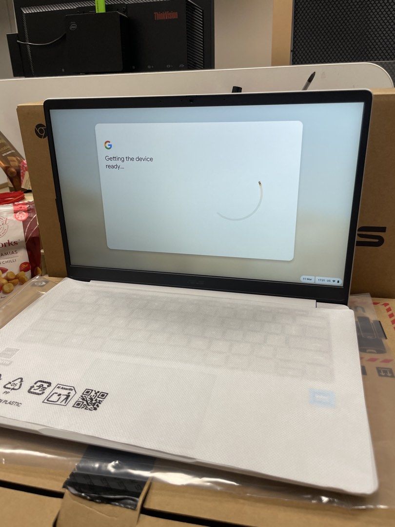 ASUS Chromebook Brand New446678372000747523