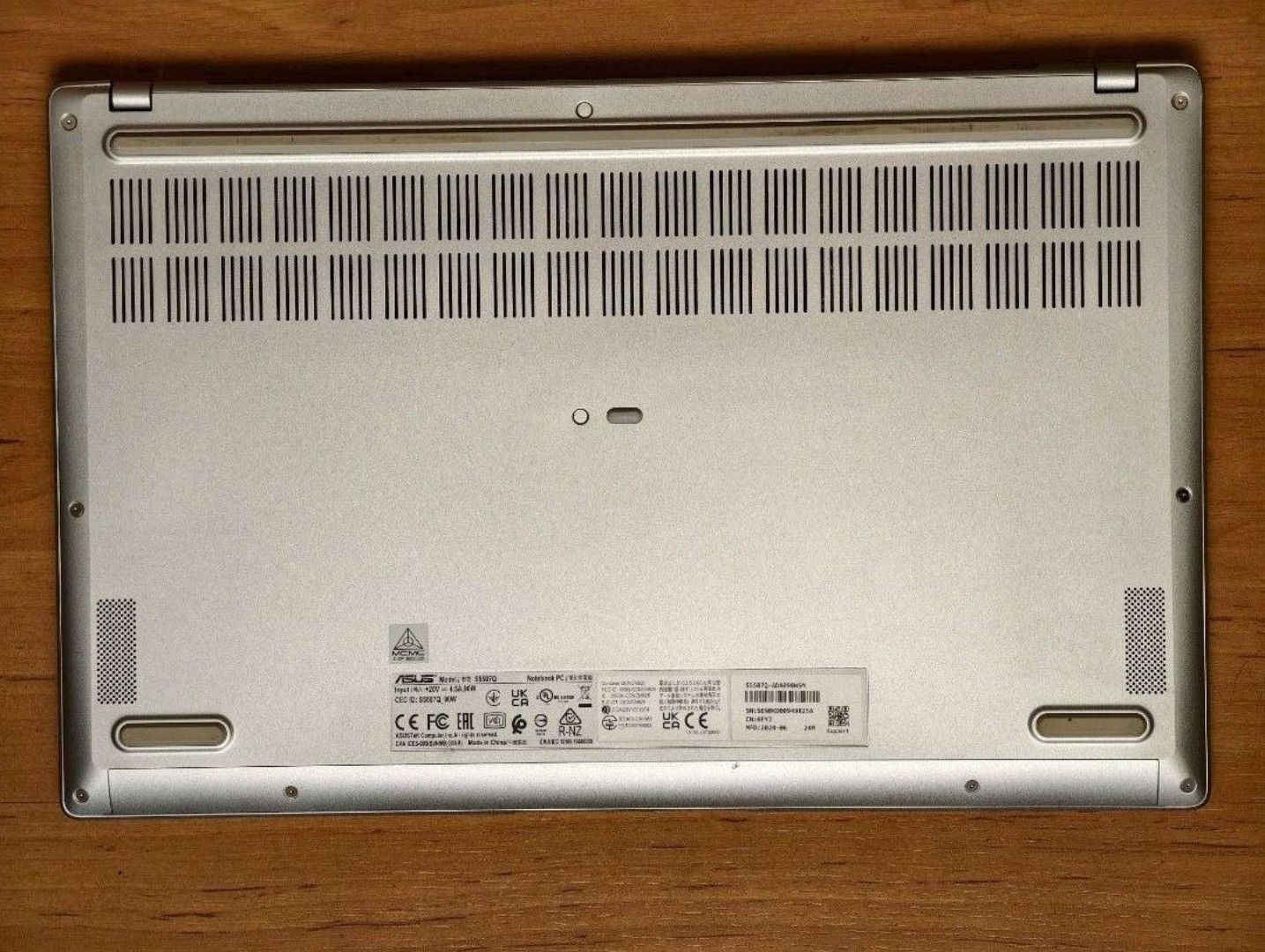 ASUS Vivobook Laptop - Like New Condition446429482147522561