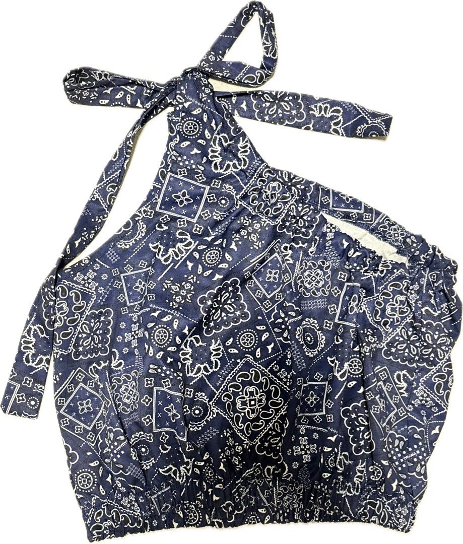 Bandana Print One Shoulder Top (Category: Sleeveless) located in Angeles City. Submitted by riel4228 (Listing ID 1436421456, Image 1). Description: used once.