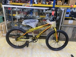 (Category: ) located in . Submitted by minbicycle (Listing ID 1436301216, Image 1). Description: .