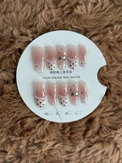(Category: ) located in . Submitted by blissfulnailss (Listing ID 1436374536, Image 1). Description: .