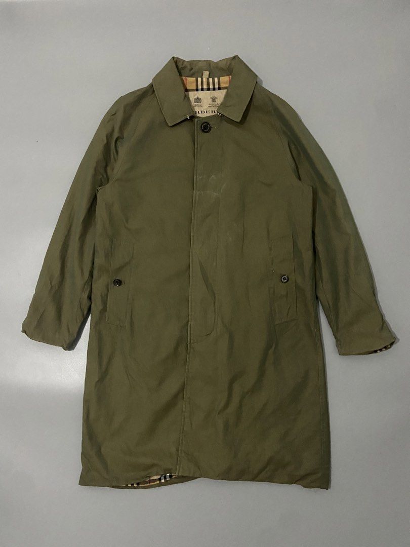 BURBERRY-trench coat-Green (Category: Coats, Jackets and Outerwear) located in Cavite. Submitted by asianluxe (Listing ID 1436388615, Image 1). Description: BURBERRY TRENCH COAT GREEN Flat measurements!, Length:38 inches armpit to armpit:21 inches sleeve:29 inches hem:23.5 inches (Guaranteed authentic) Good condition Very presentable 8/10 condition Flaw: white on mid .