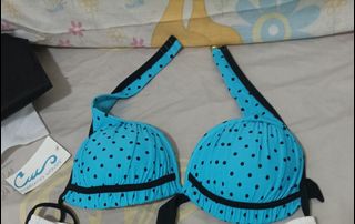 (Category: ) located in . Submitted by kimtan123 (Listing ID 1436298477, Image 1). Description: .