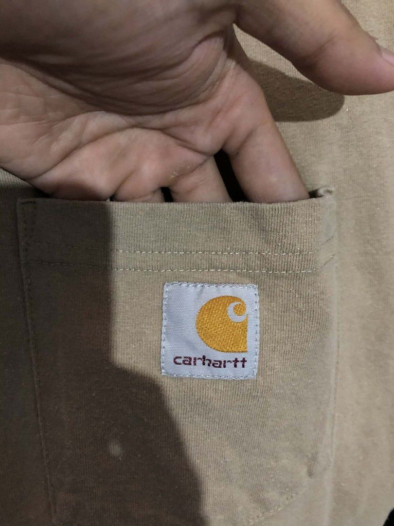 Carhartt Pocket Tee - Original Fit - Small (Category: Tshirts & Polo Shirts ) located in Dumaguete. Submitted by guerrerojp (Listing ID 1436462945, Image 2). Description: - Carhartt pocket tee - Neutral color - Size: Small - Features Carhartt logo on chest pocket - Made in Haiti - Style: Original Fit - Material: 100% cotton - Style code: S18 3500020235 K87DES.